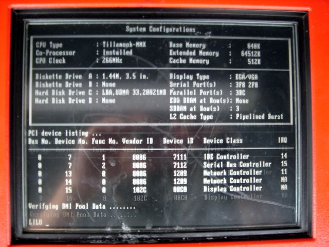 Bootscreen eines SBB Billettautomat