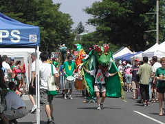 ArtBeat 2005 Parade in Davis Square (DSCN1469)