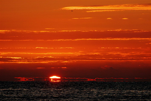 Coucher de soleil sur la mer le 1er août 2005